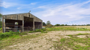 Plot for sale in Winfarthing photo